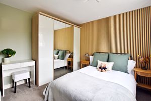 Photo 8- click for photo gallery